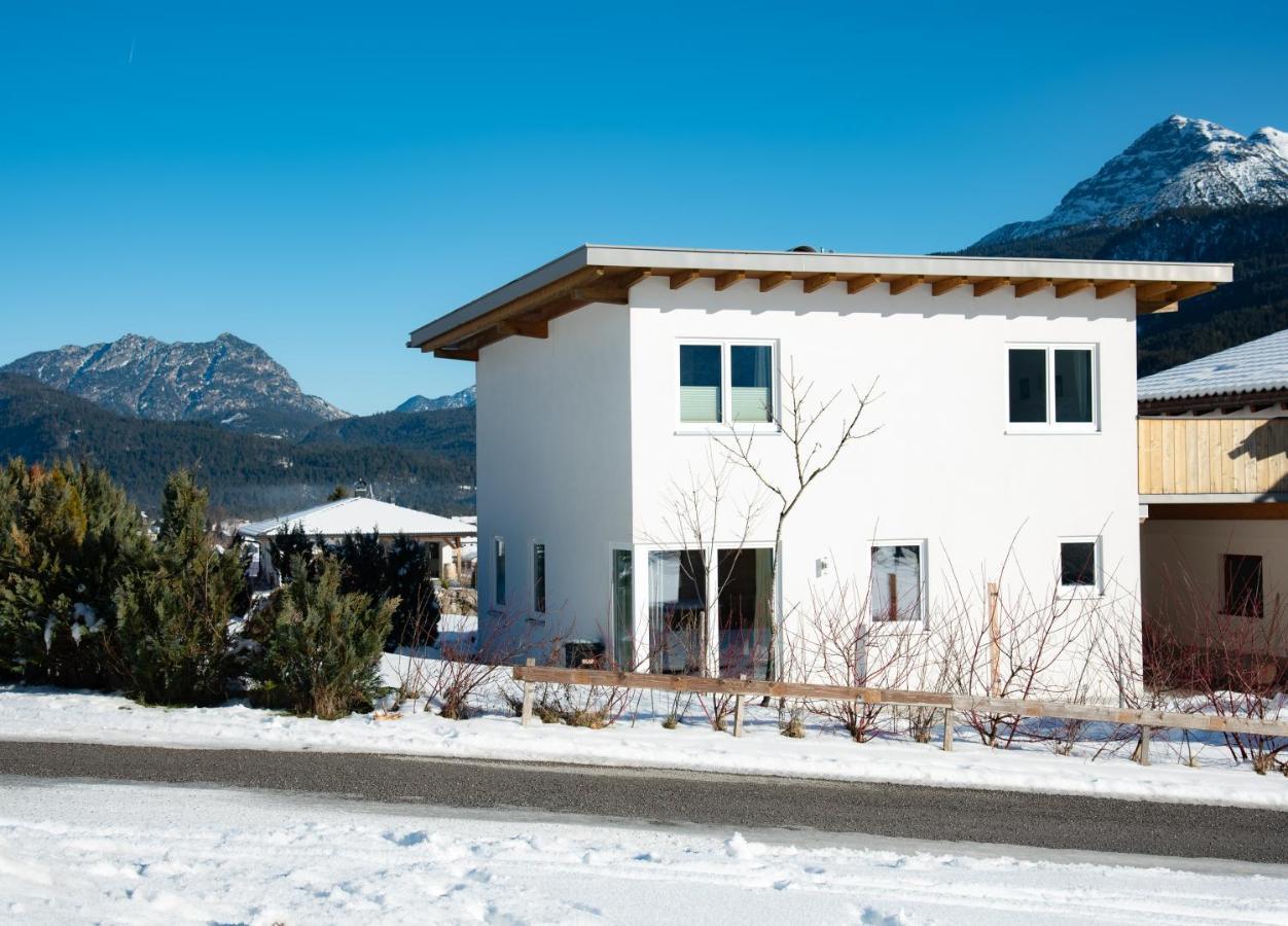 Ferienhaus Oberhof Weissenbach am Lech Exterior foto